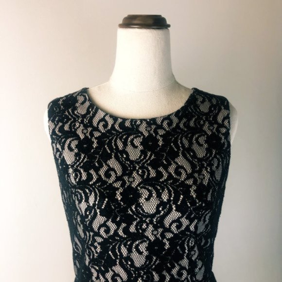 SPICYSUGAR Black Sleeveless Top size 10 Floral Lace Blouse Polyester Ble… - Picture 7 of 7